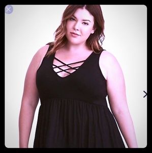 Torrid 1x▪︎Black▪︎crisscross▪︎HiLo Babydoll▪︎